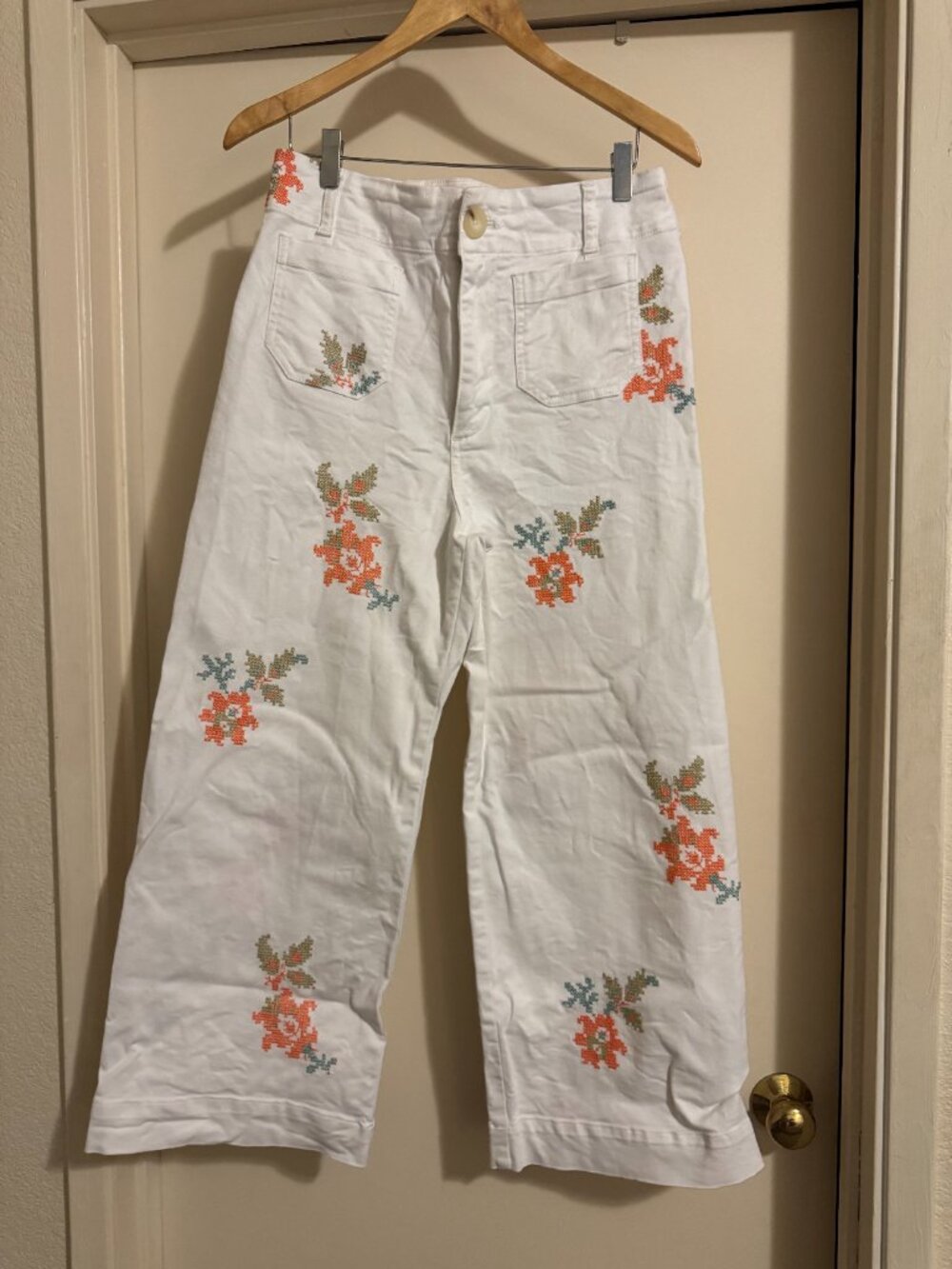 Anthropologie Colette Floral Embroidered Jeans - Picture 5 of 8